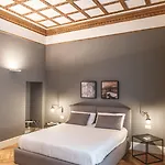 Relais Della Porta Hotel 4*