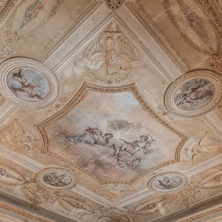 Relais Della Porta Hotel 4*