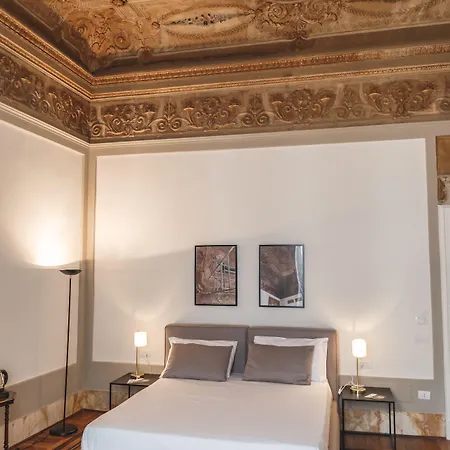 Hotell Relais Della Porta 4*